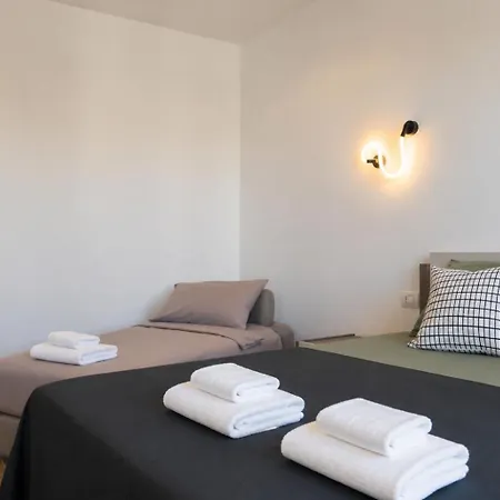 Maison Caterina - Elegant Near Apartament *