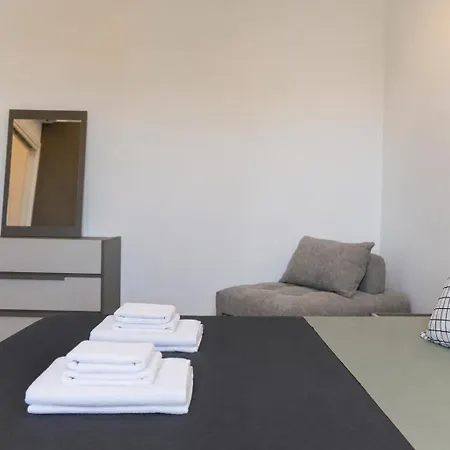 Maison Caterina - Elegant Near Apartament