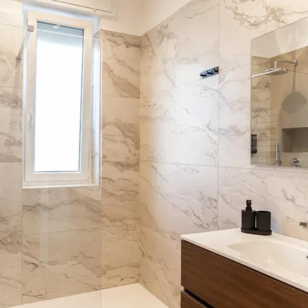 Apartament Maison Caterina - Elegant Near Bari